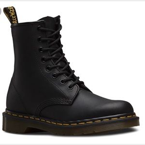 Dr Marten 1460 Boots